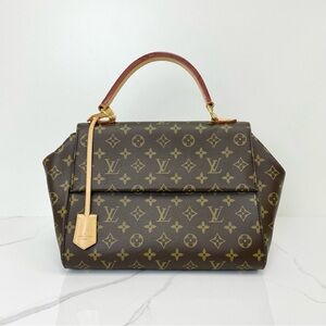 Louis Vuitton Cluny MM Monogram